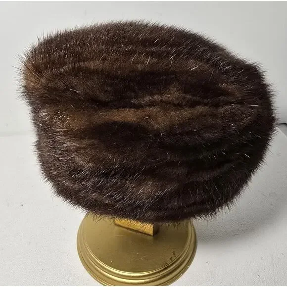 Authentic 50’s Vintage Ohrbach\'s Oval Room Brown Mink Fur Pillbox Hat Ohrbach Oval Room | Accessories | Authentic 5s Vintage  main image 2